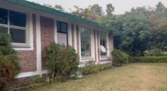 Farm Houe with Agriculture land